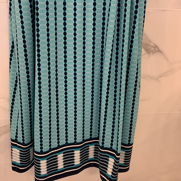 Max Studio Dress - Picture 5 of 8